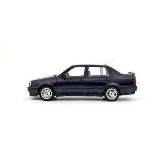 vw Volkswagen Vento VR6 Mystic Blue Pearl 1996 OttO mobile 1:18 Resinemodell (Türen, Motorhaube... nicht zu öffnen!)